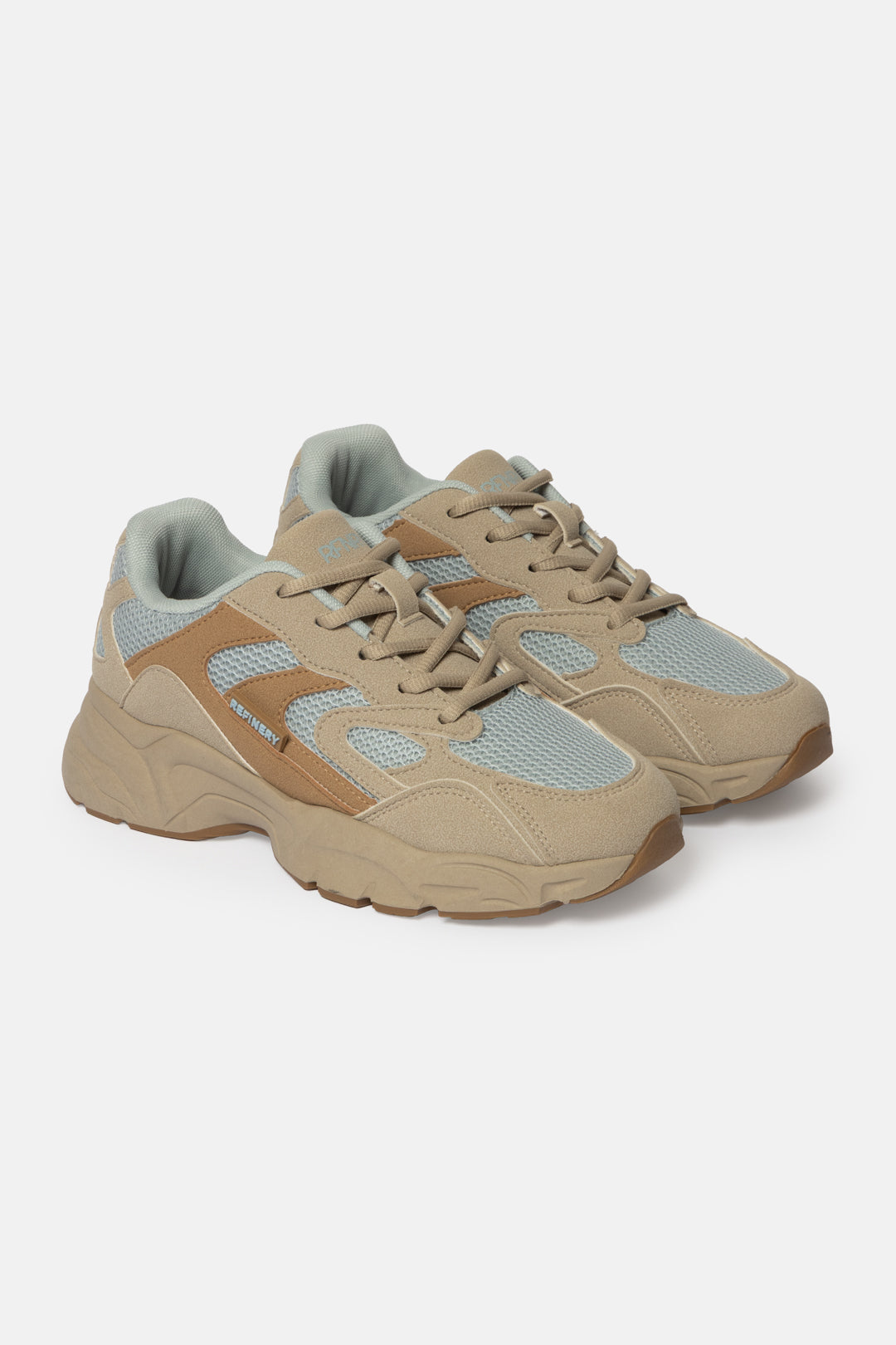 chunky-sneaker-15