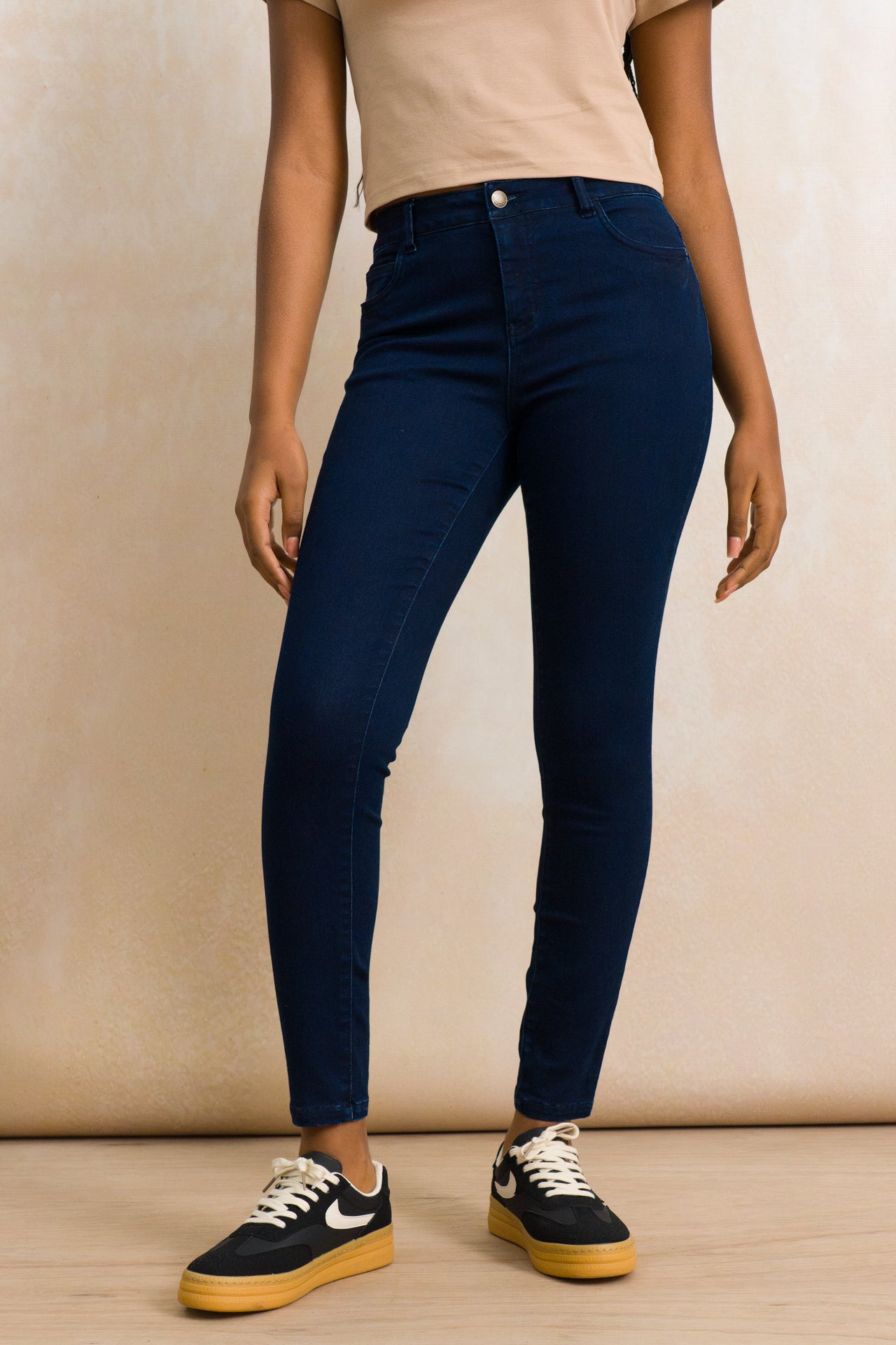 Mid Rise Skinny Jean