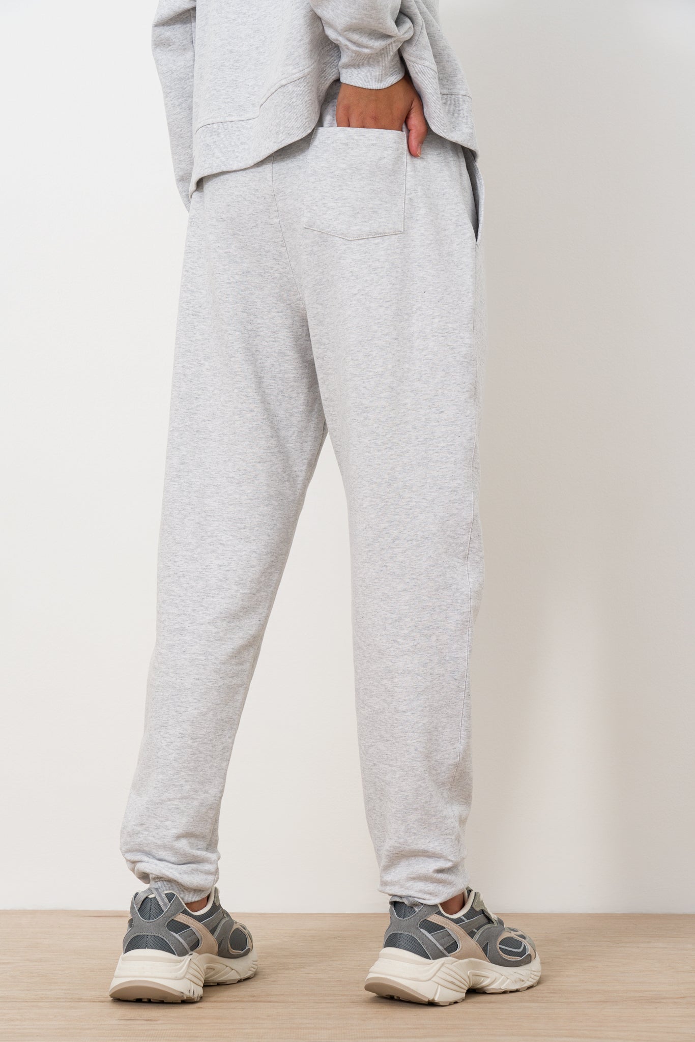 slim-fit-trackpants-2