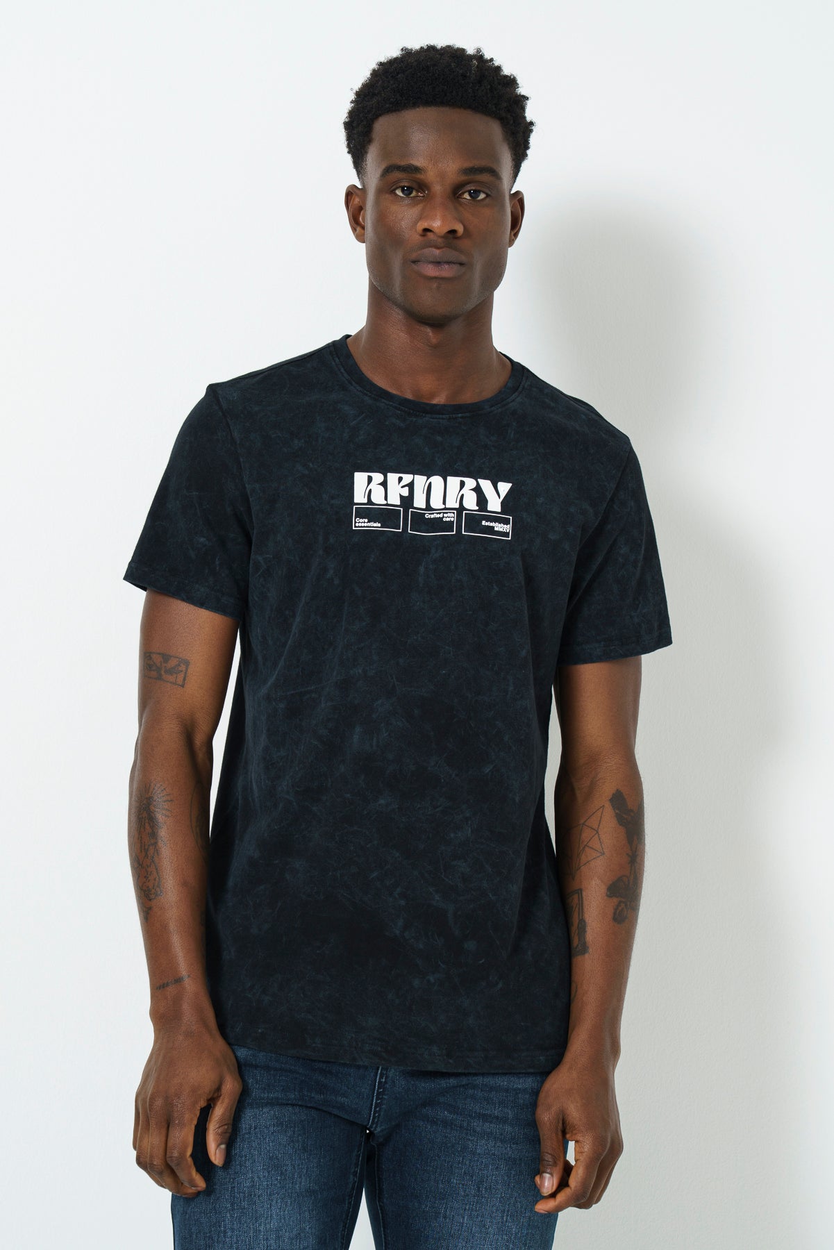 Statement Branded T-Shirt - Black