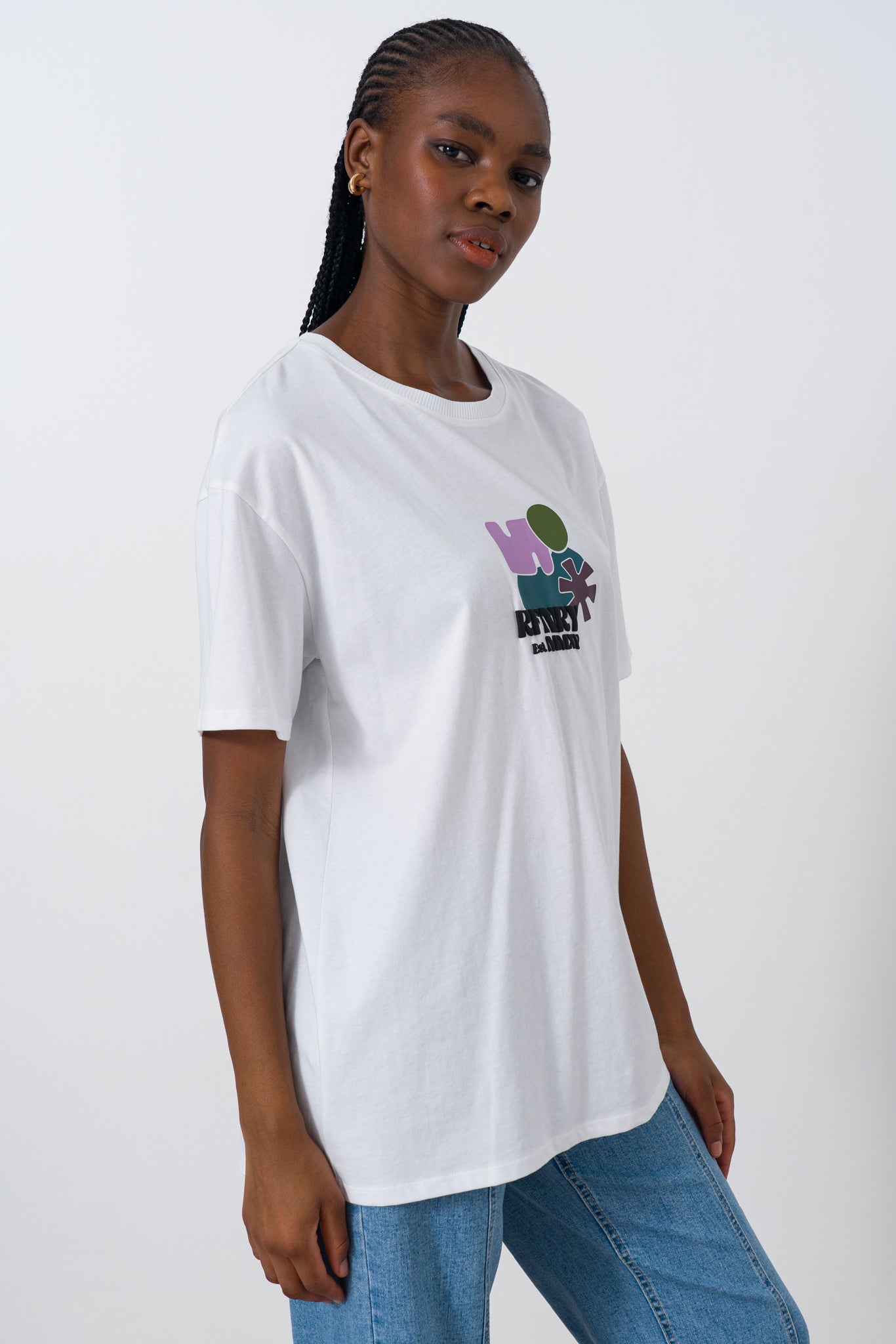 oversized-graphic-t-shirt-6