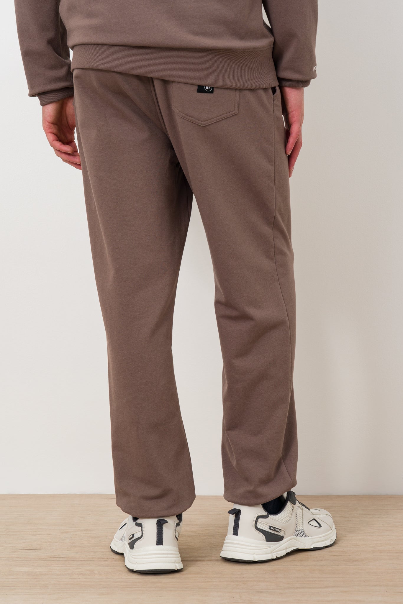 track-pants-4