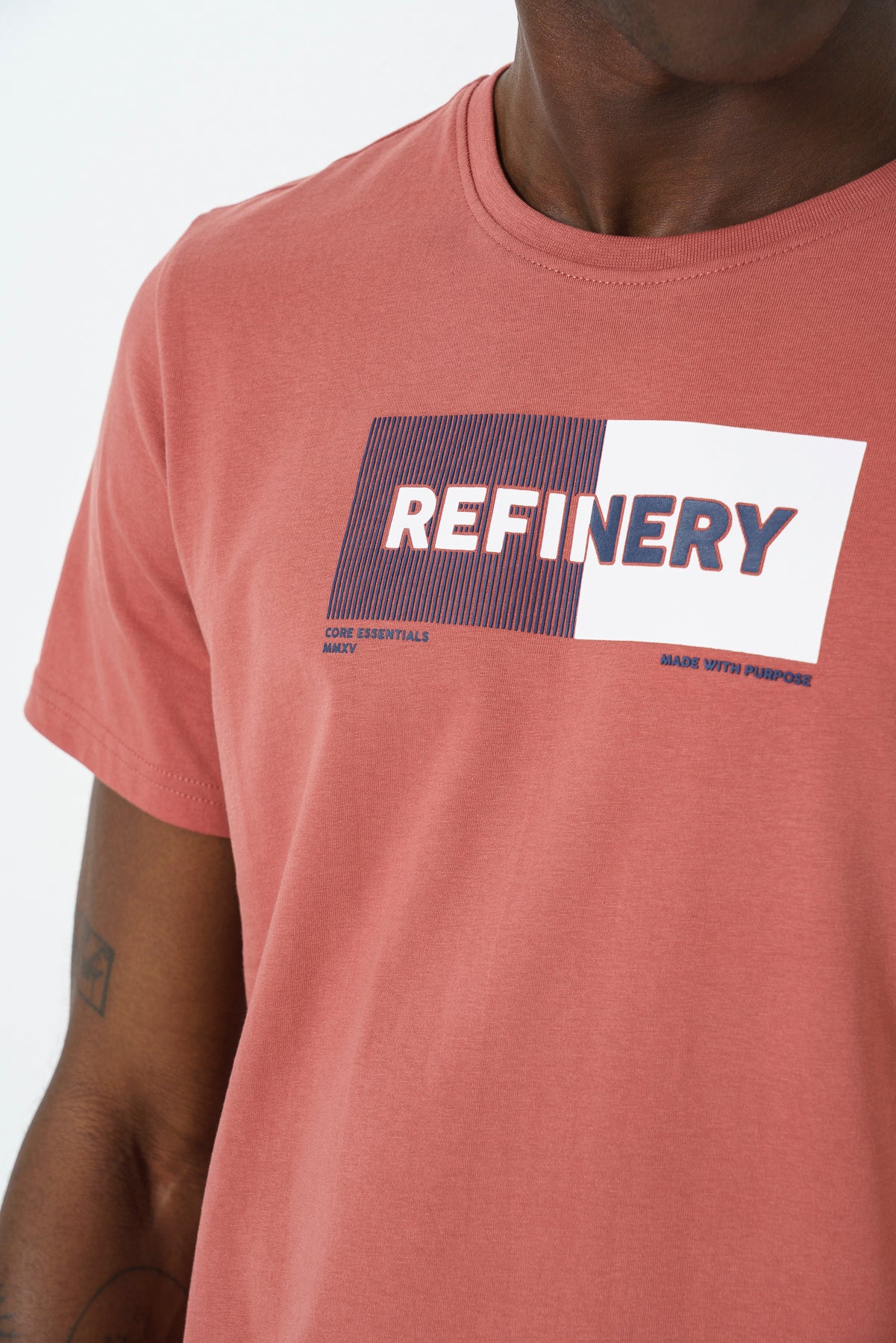 statement-branded-t-shirt-brick