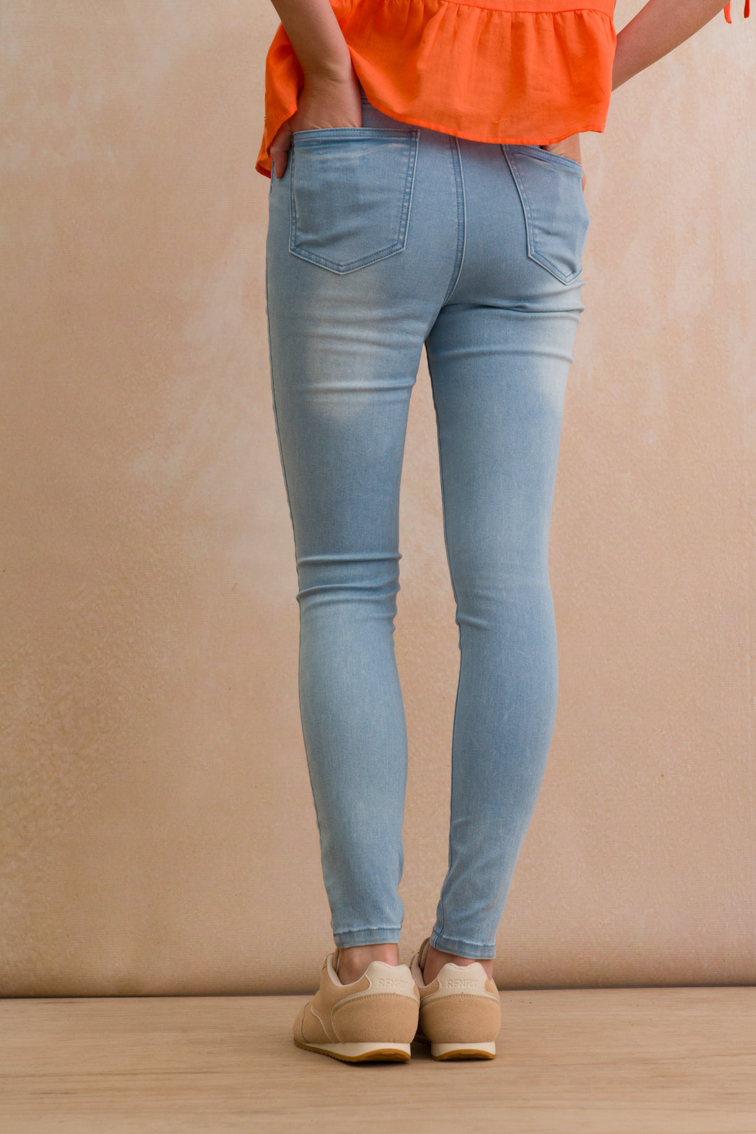 High Waisted Skinny Jean