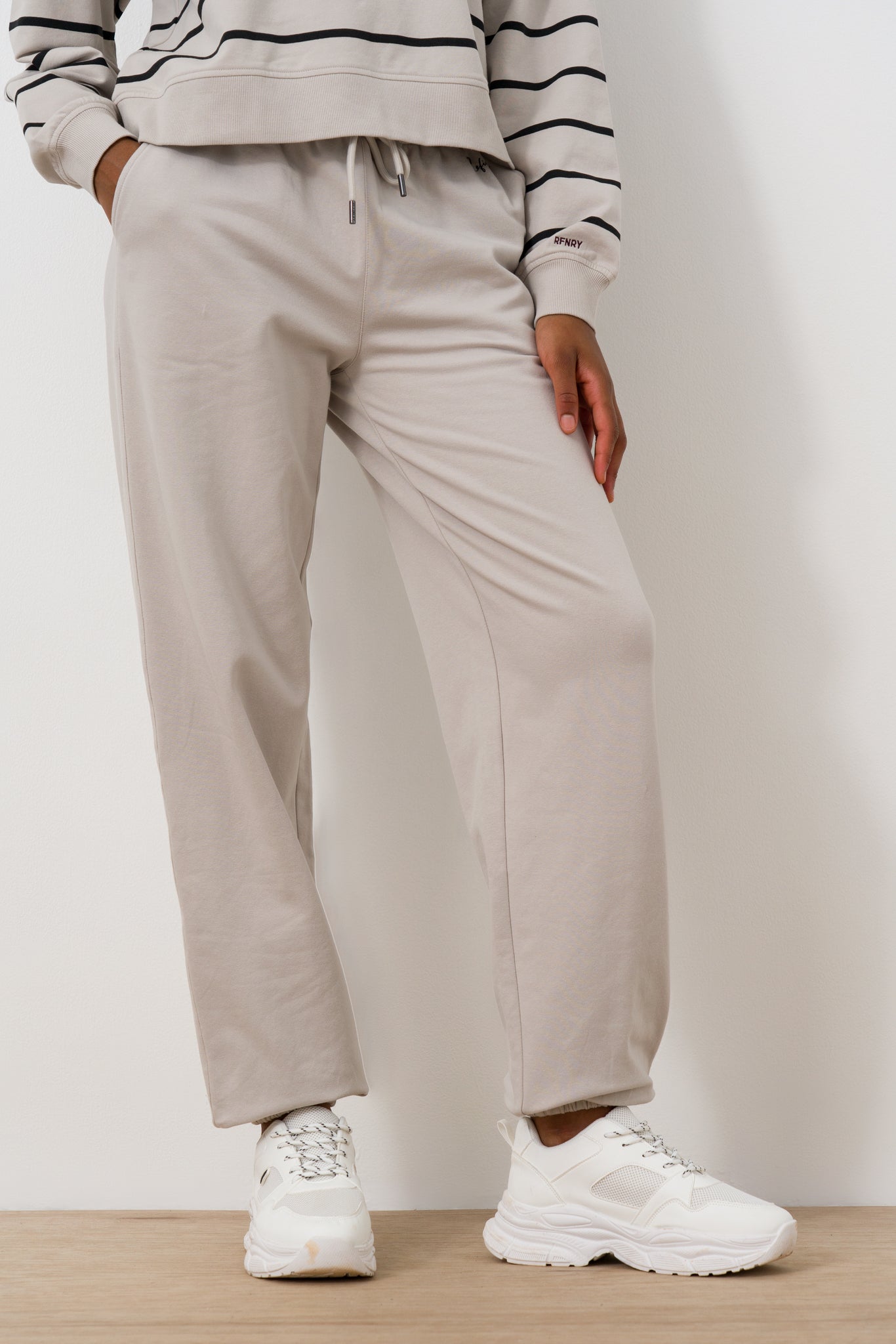 relaxed-fit-trackpants-12