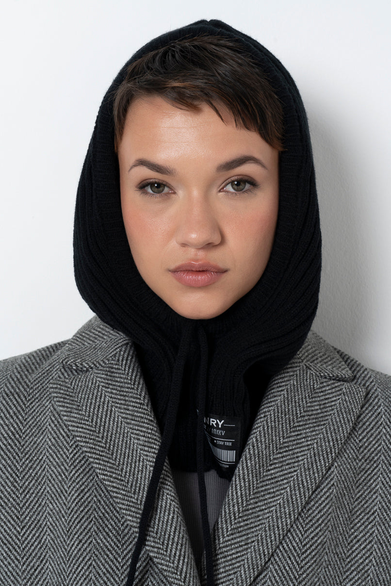 Knitted Hood Black