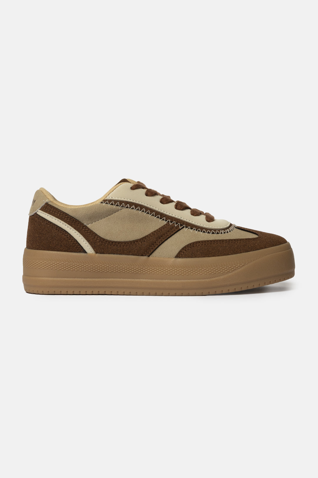 Court Sneaker