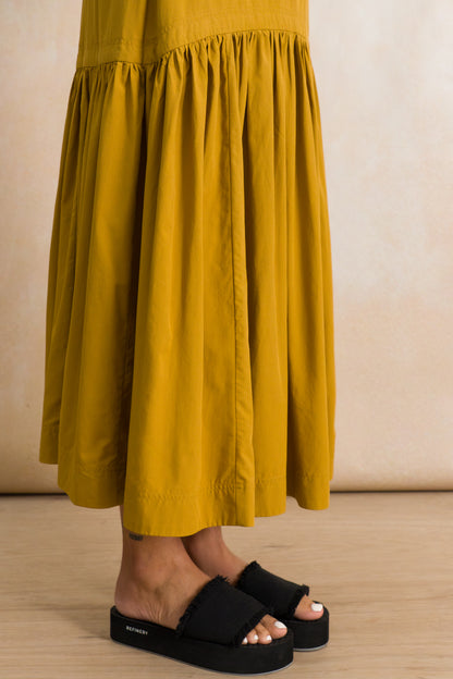 Relaxed Cutline Skirt