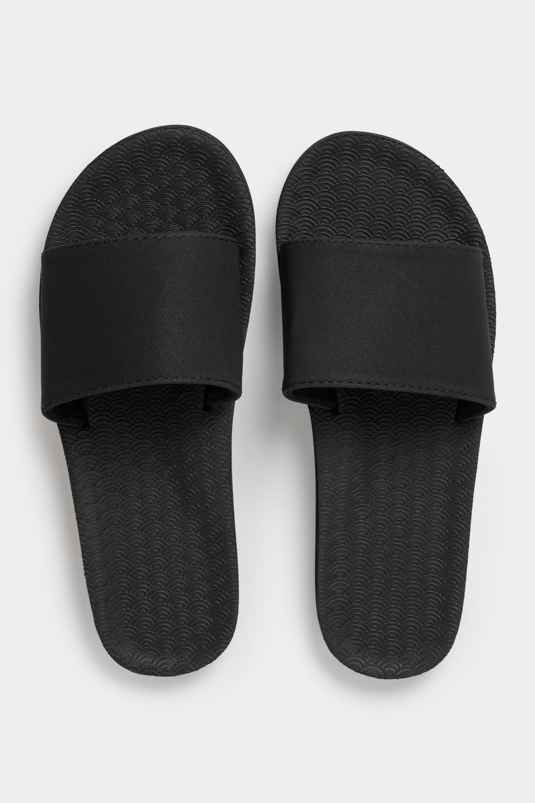 single-strap-sandal