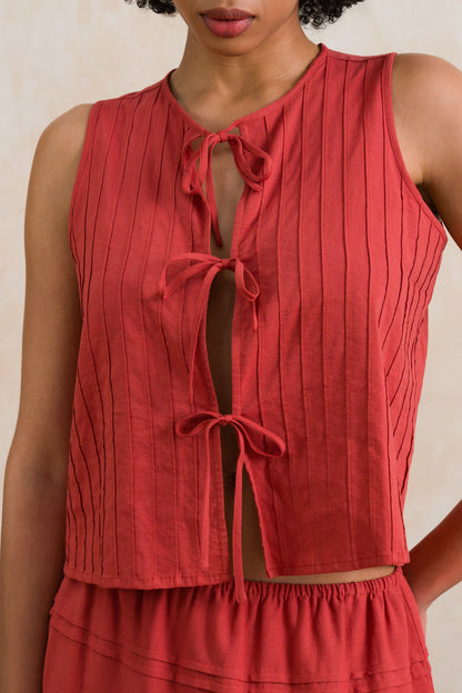 Pleat Shift Tank