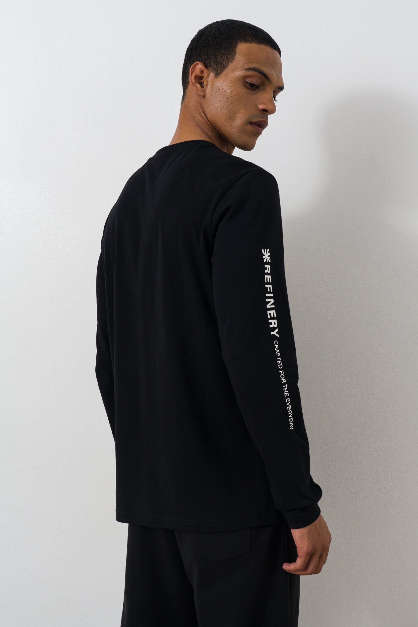 Branded Long Sleeve T-shirt from REFINERY – Refinery