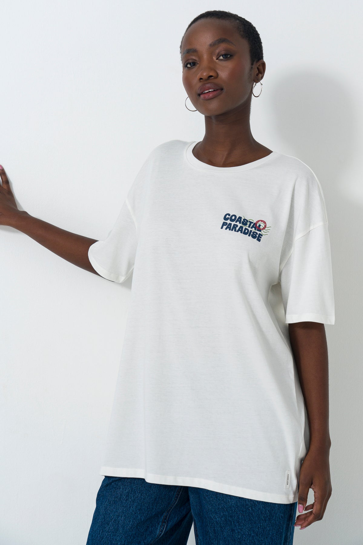 Oversized Graphic T-Shirt from REFINERY – Refinery