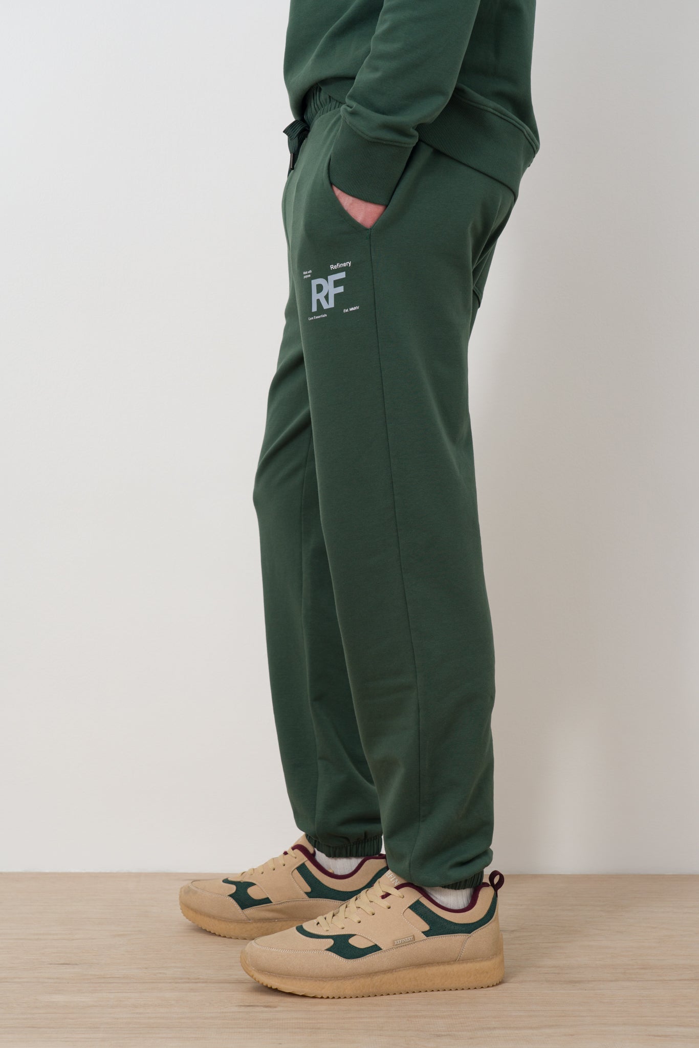 elasticated-track-pants-1