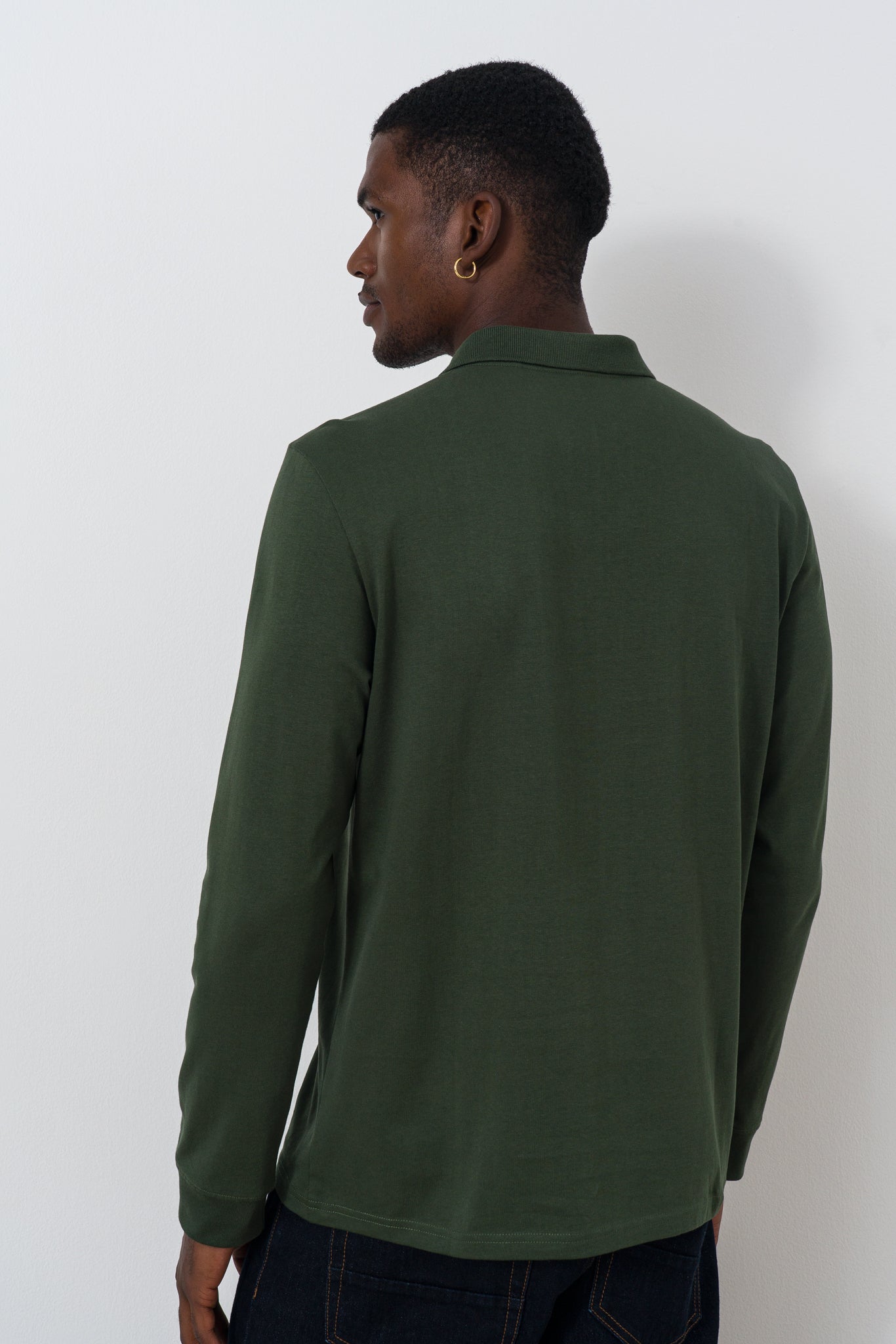 long-sleeve-golfer