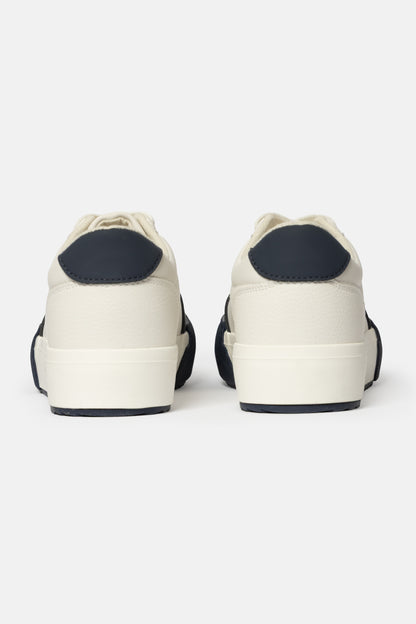 Lace-up Sneaker