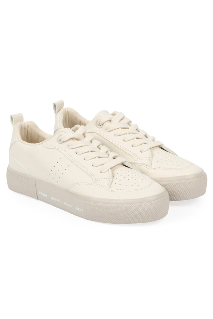 Classic Sneaker _ 156561 _ Off White