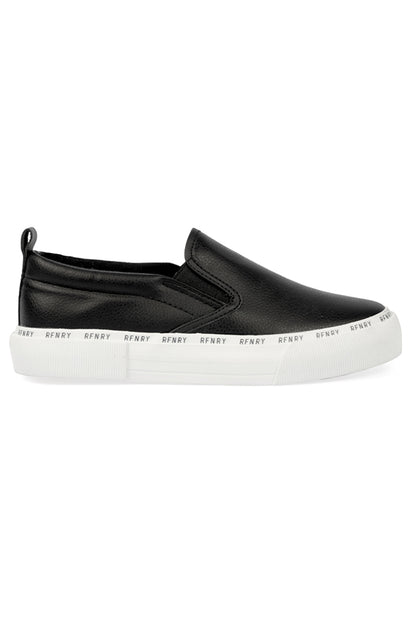 Side View: Low-profile silhouette with clean rubber outsole.