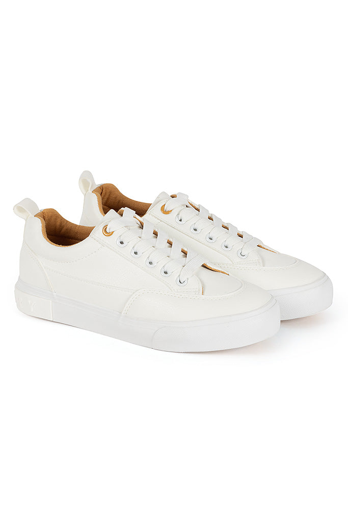 Lace-Up Sneaker _ 143646 _ White