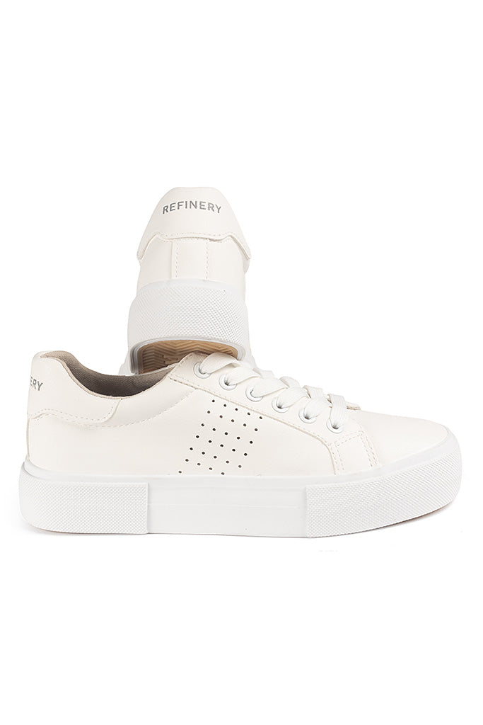 Lace-Up Sneaker _ 143644 _ White