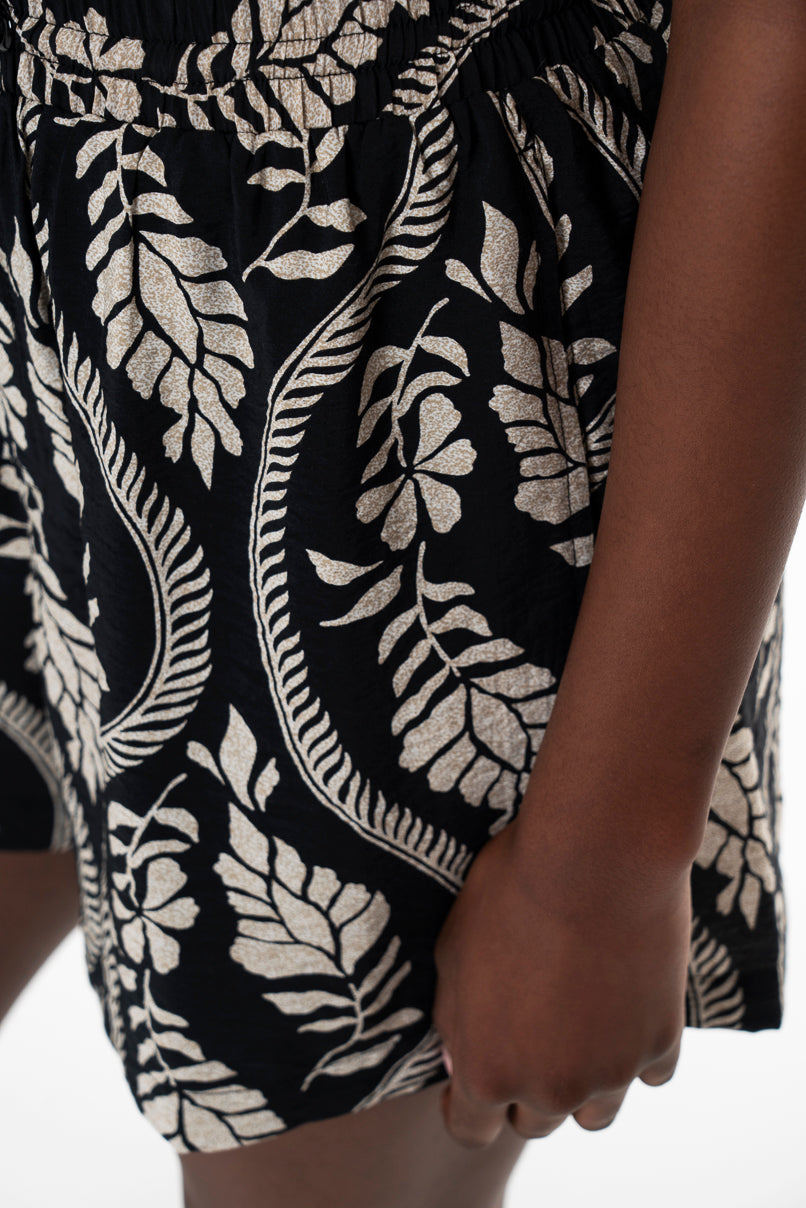 Pull On Shorts _ 153863 _ Black