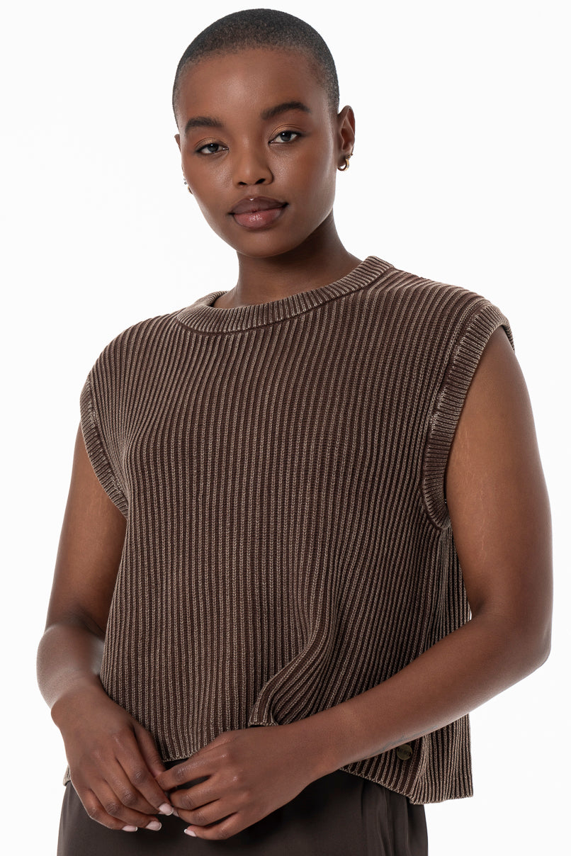 Sleeveless Jersey _ 155707 _ Chocolate