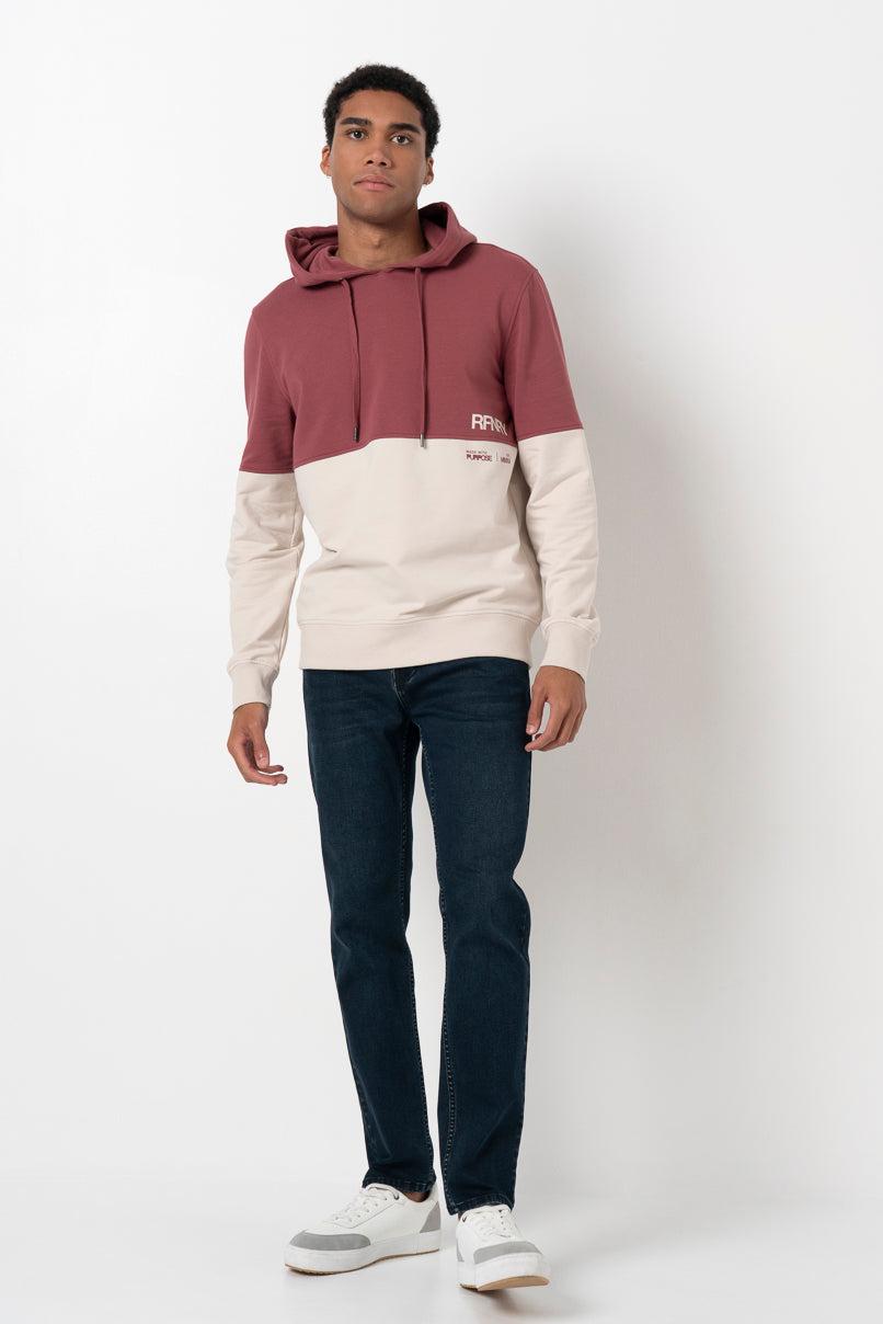 Colorblock Hoodie _ 158370 _ Wine