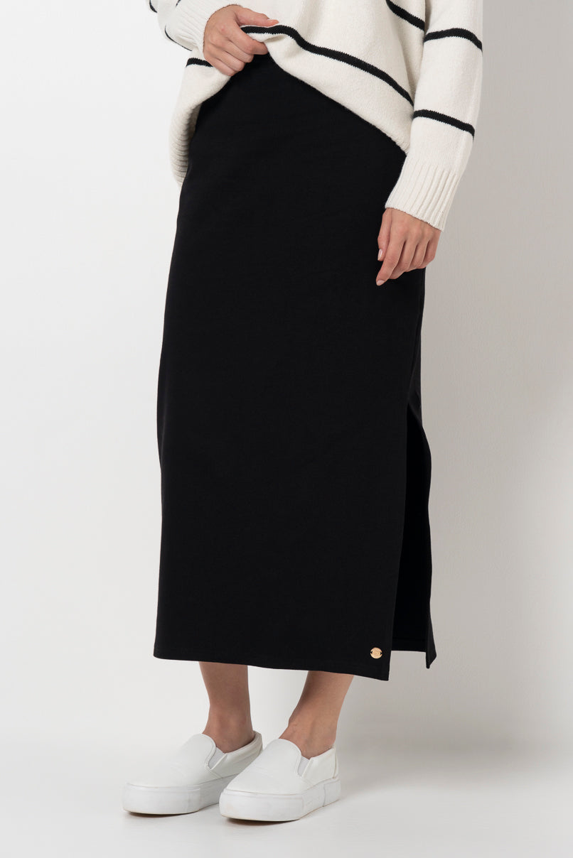 Ribbed Column Skirt _ 157827 _ Black