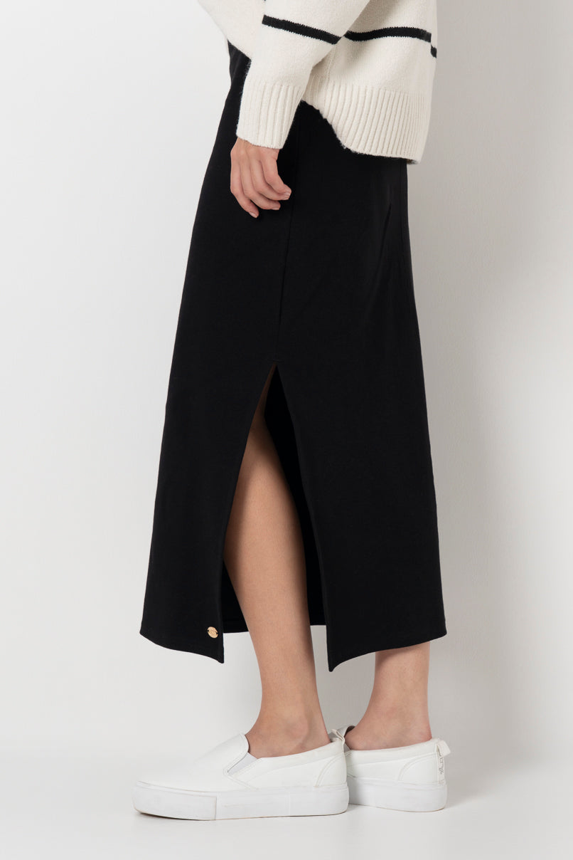 Ribbed Column Skirt _ 157827 _ Black