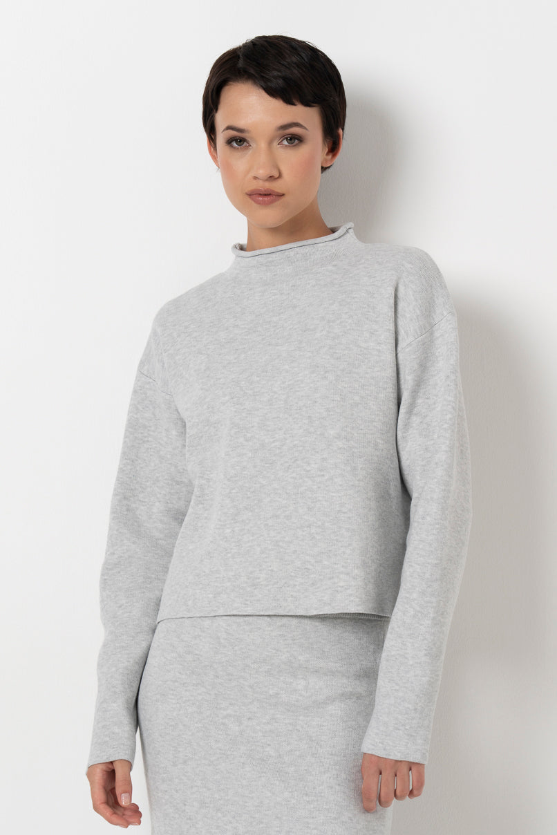 Hi-Neck Jumper _ 157543 _ Grey