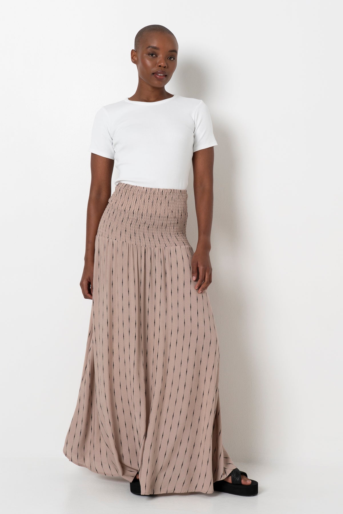 Basque Waist Skirt _ 165801 _ Stone