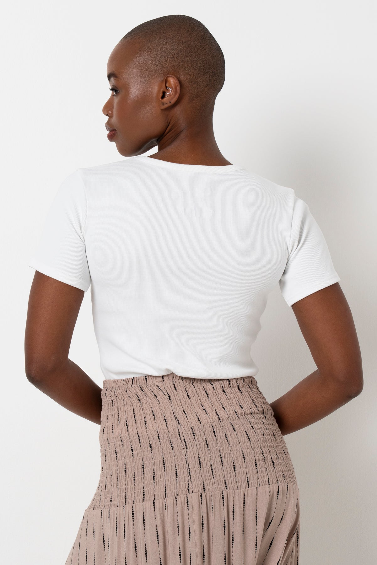 Fitted Ribbed T-Shirt _ 163455 _ White