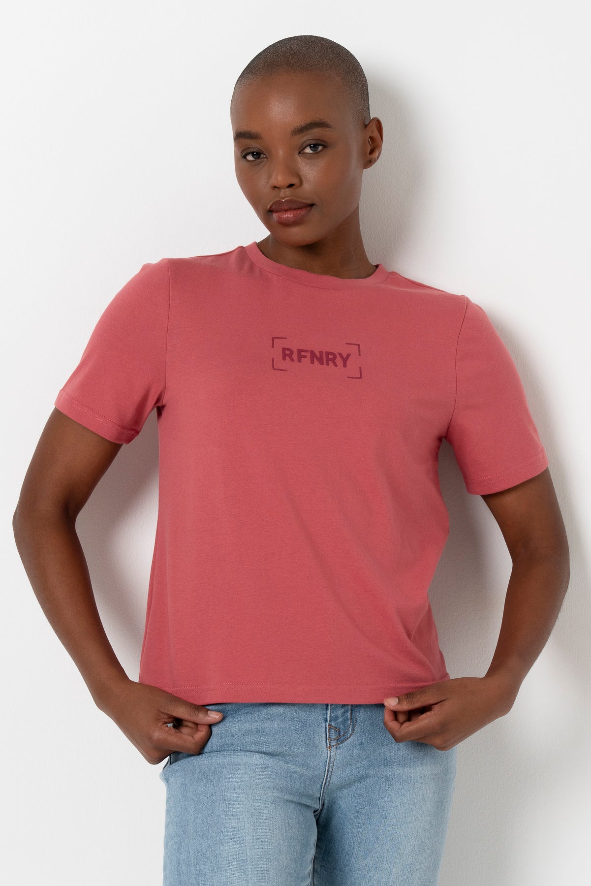 Slim Fit T-Shirt _ 167861 _ Pink