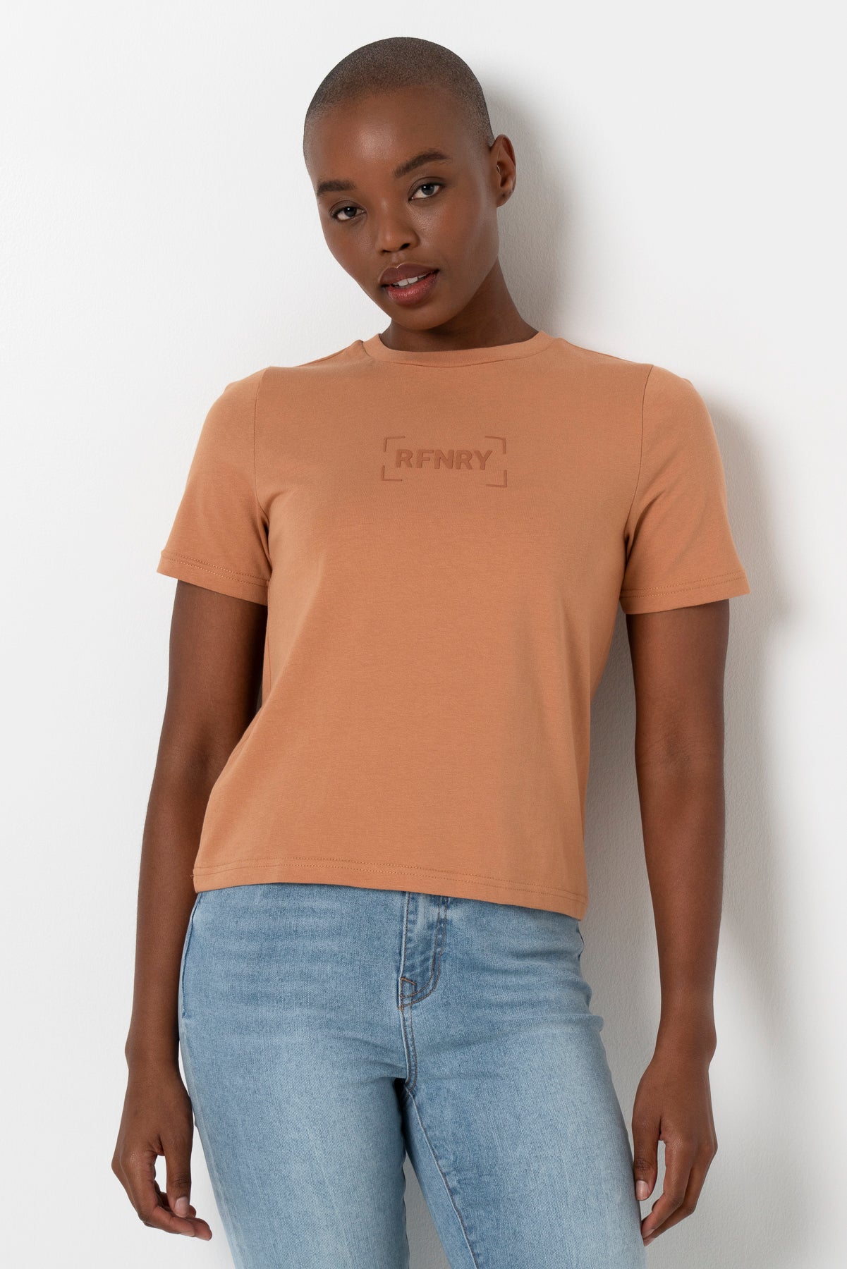 Slim Fit T-Shirt _ 167863 _ Biscuit