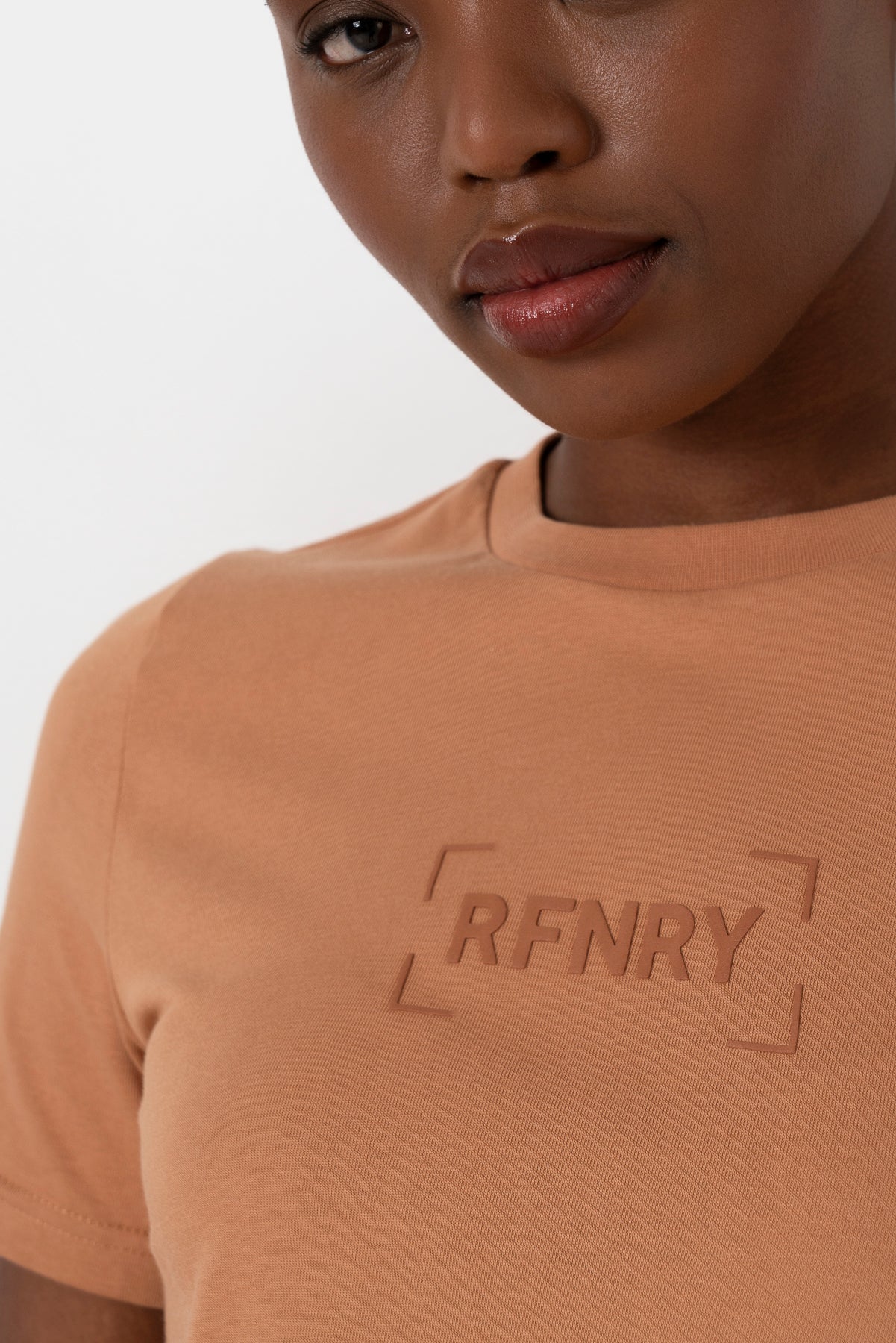 Slim Fit T-Shirt _ 167863 _ Biscuit