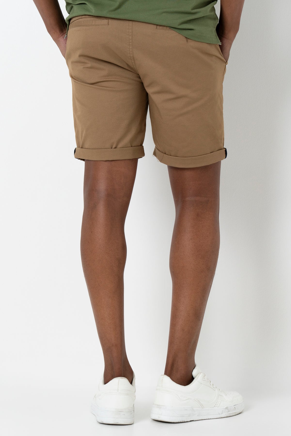 Chino Shorts _ 164335 _ Toffee