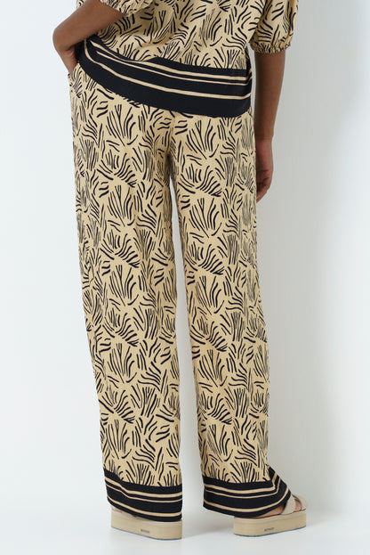 Hi Rise Pants _ 165789 _ Sand