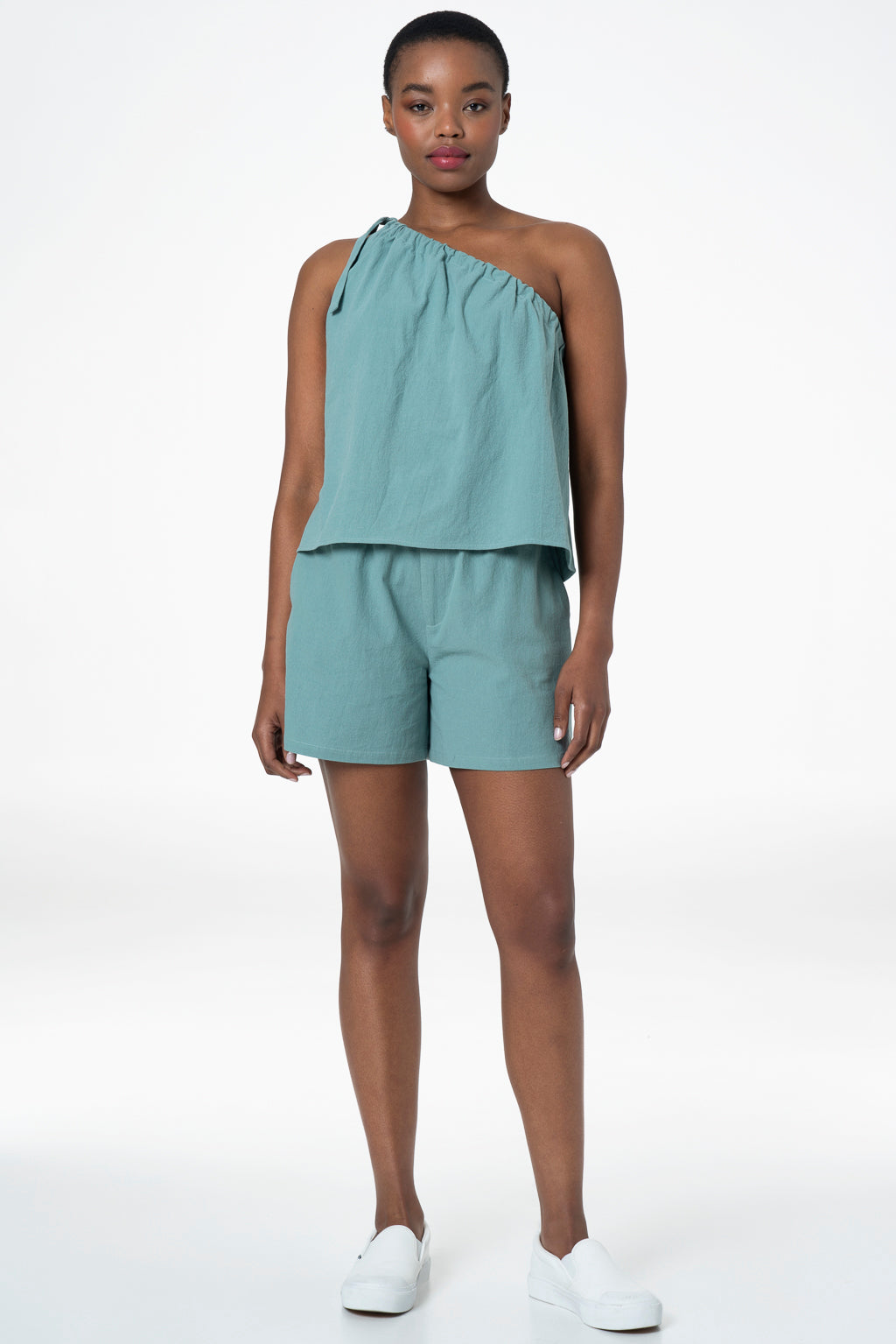 Linen Shorts _ 142867 _ Green