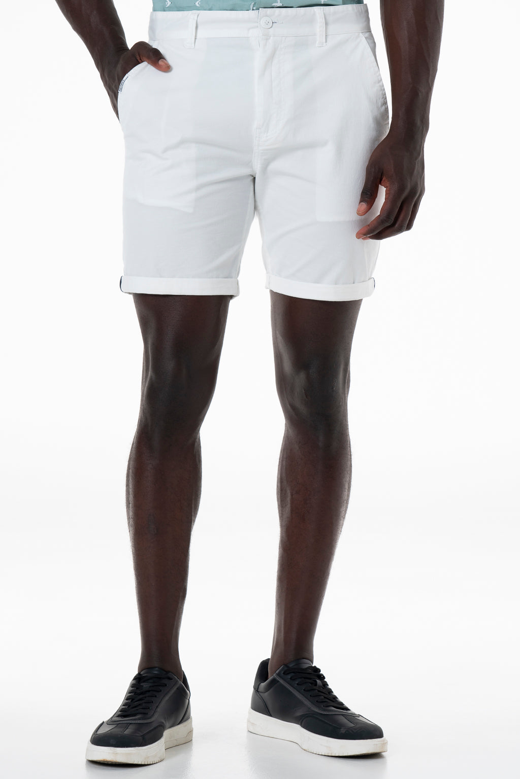 Chino Shorts _ 140165 _ Optic White