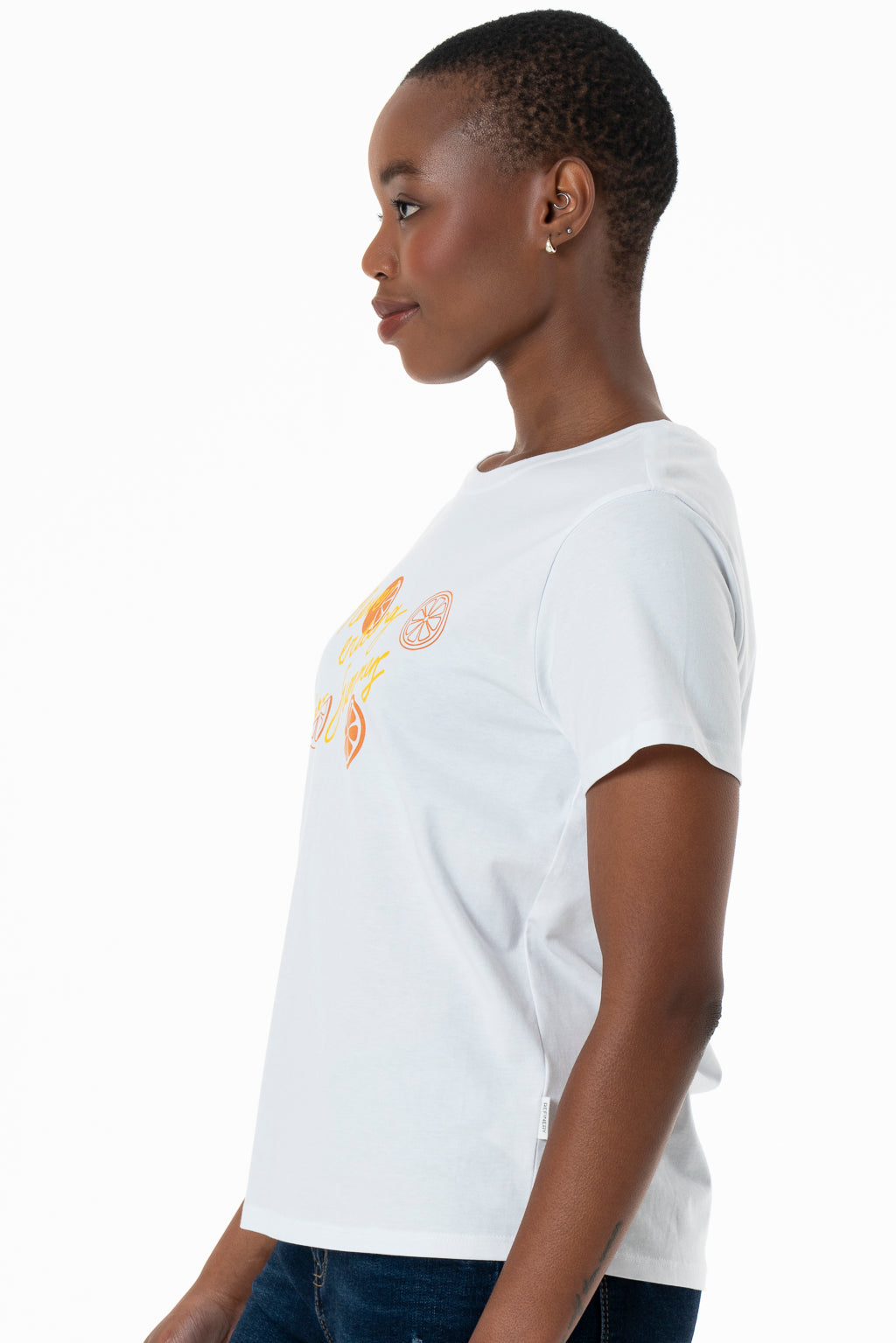Statement T-Shirt _ 143240 _ Optic White from REFINERY – Refinery