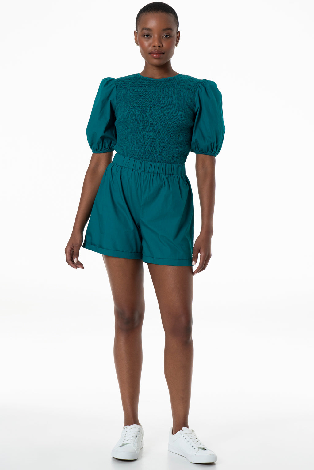 Poplin Shorts _ 142868 _ Green from REFINERY Refinery