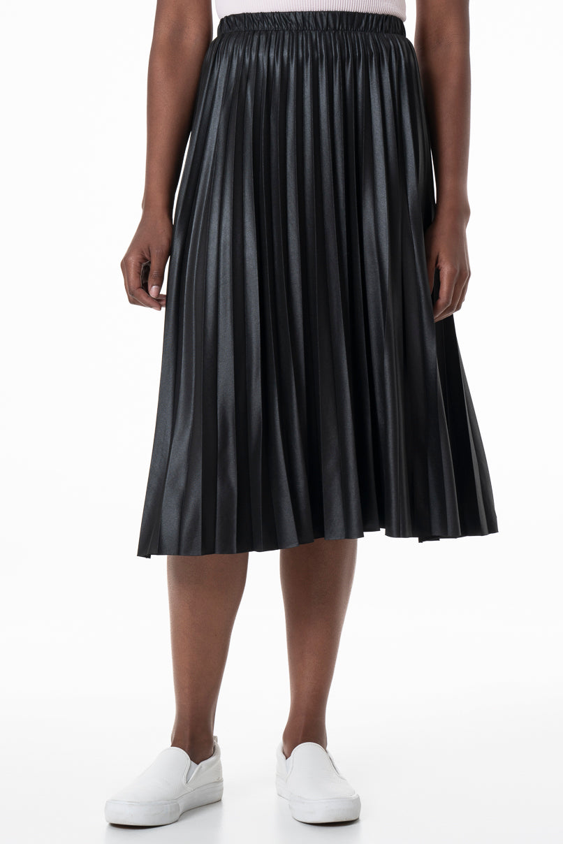 Pleated Skirt _ 145600 _ Black