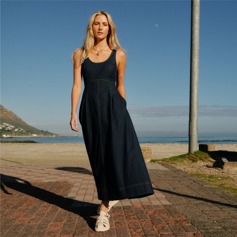 WOMEN’S DENIM