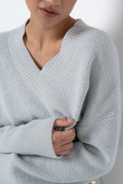 V-Neck Jumper _ 157530 _ Grey
