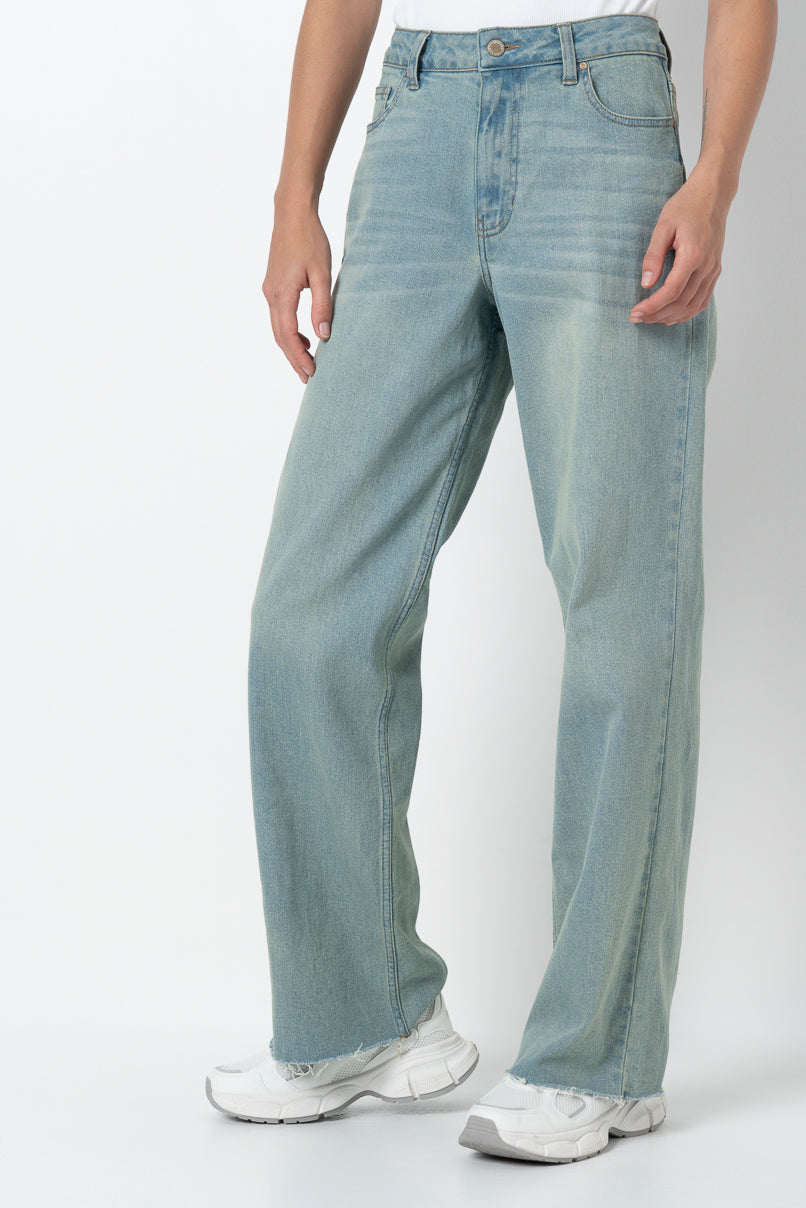 Rf16 Wide Leg Jeans _ 155038 _ Mid Wash