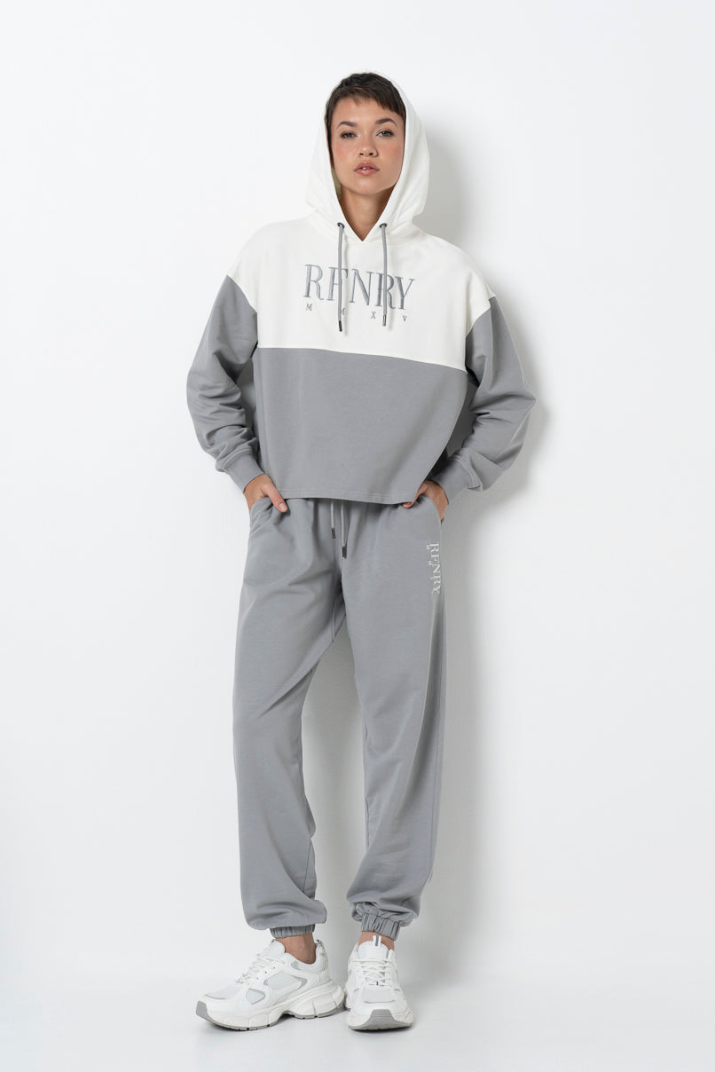 Relaxed Track Pants _ 157994 _ Grey