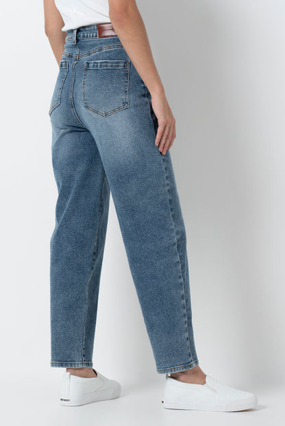 Rf13 Straight Fit Jeans _ 156574 _ Mid Wash