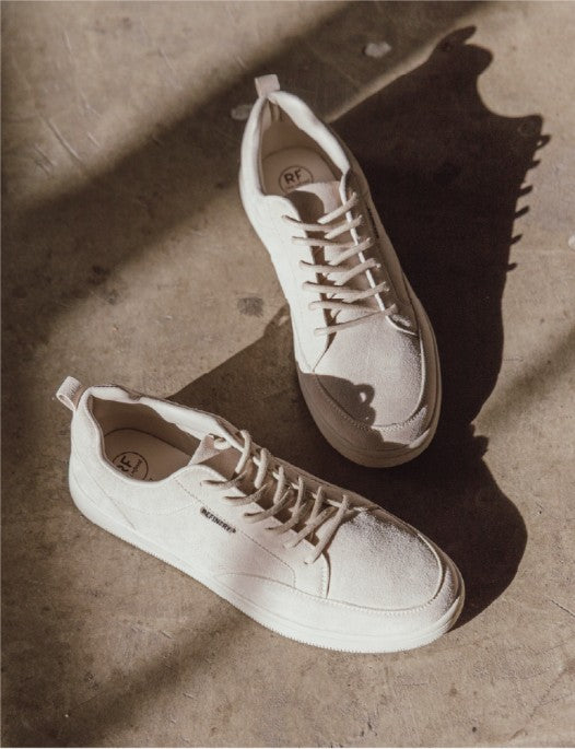 FOOTWEAR