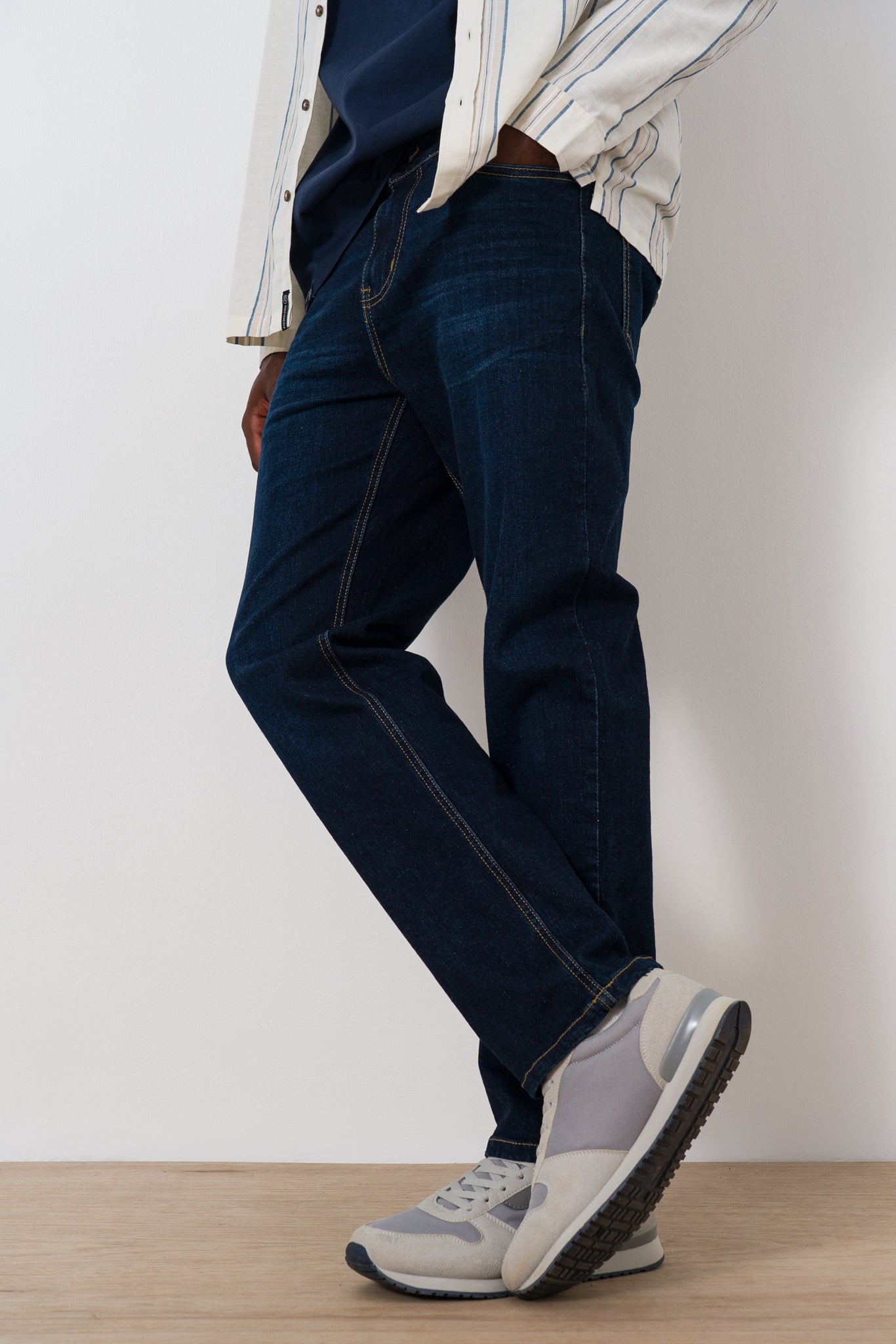 straight-leg-jeans-2