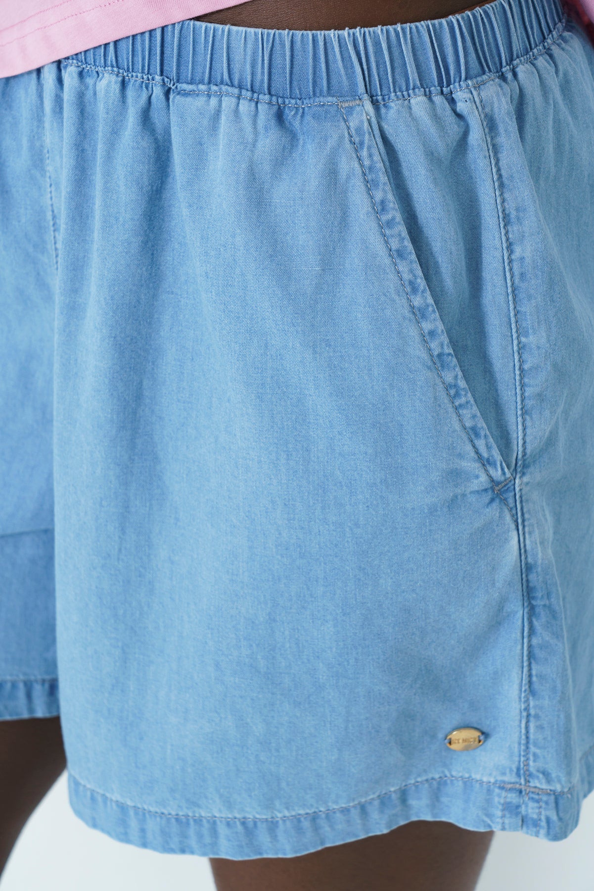 denim-skort