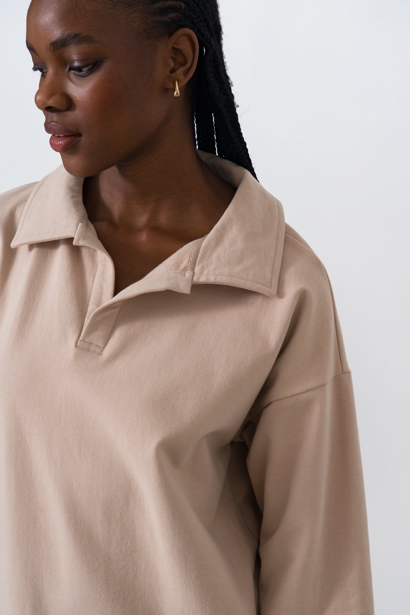 Split-Collar-Sweat-Top